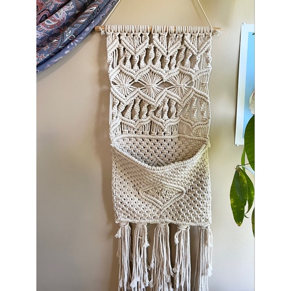 Boho Macrame Fringe Pocket Wall Hanging Cotton Natural Fiber Home Decor - Picture 2 of 10
